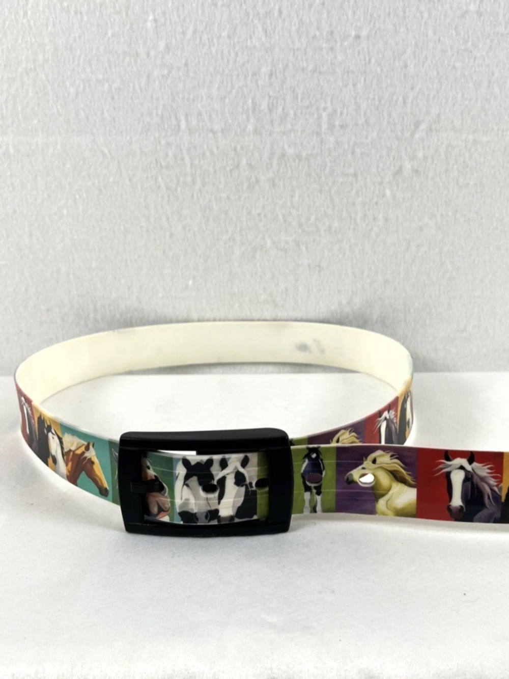 C4 Classic Adjustable Belt Equestrian Horse White Abstract Black Buckle 31-35